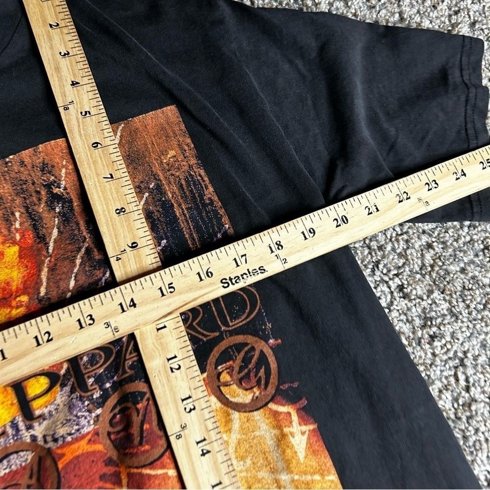 Vintage Def Leppard Shirt Mens Large Black 90s 1996 Band Tee Concert Tour Rock - Picture 7 of 10